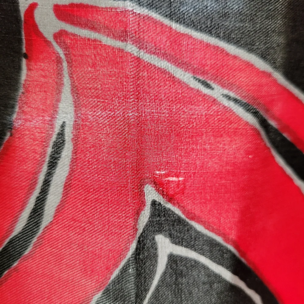 Vintage black red